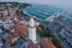 Appartementen Novi Vinodolski aan zee