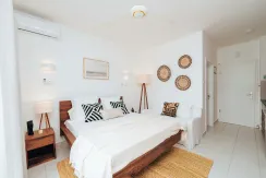 Studio apartments Rogoznica - view of the modern bedroom