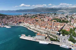 Poceni apartmaji Split - pogled na Rivo z vzhoda