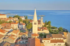 Apartments by the sea in Poreč - sea view from the old town