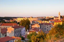 Apartments in Pula - view of a quiet town with beautiful rooftops