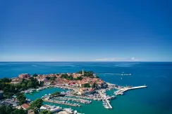 Apartments in Novigrad - view of the quiet harbor with boats